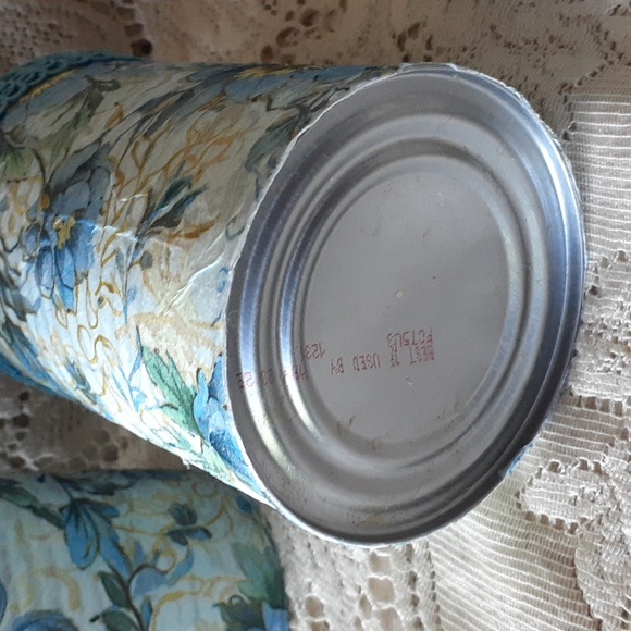 Desk set for pens, pencils or scissors. - Picture 4 of 4